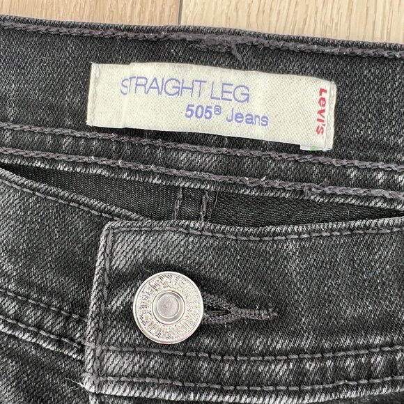 Levi's Women's Black Tag 505 Straight Leg Stretch Denim w/ Pocket Detail Size 12 - Picture 7 of 16